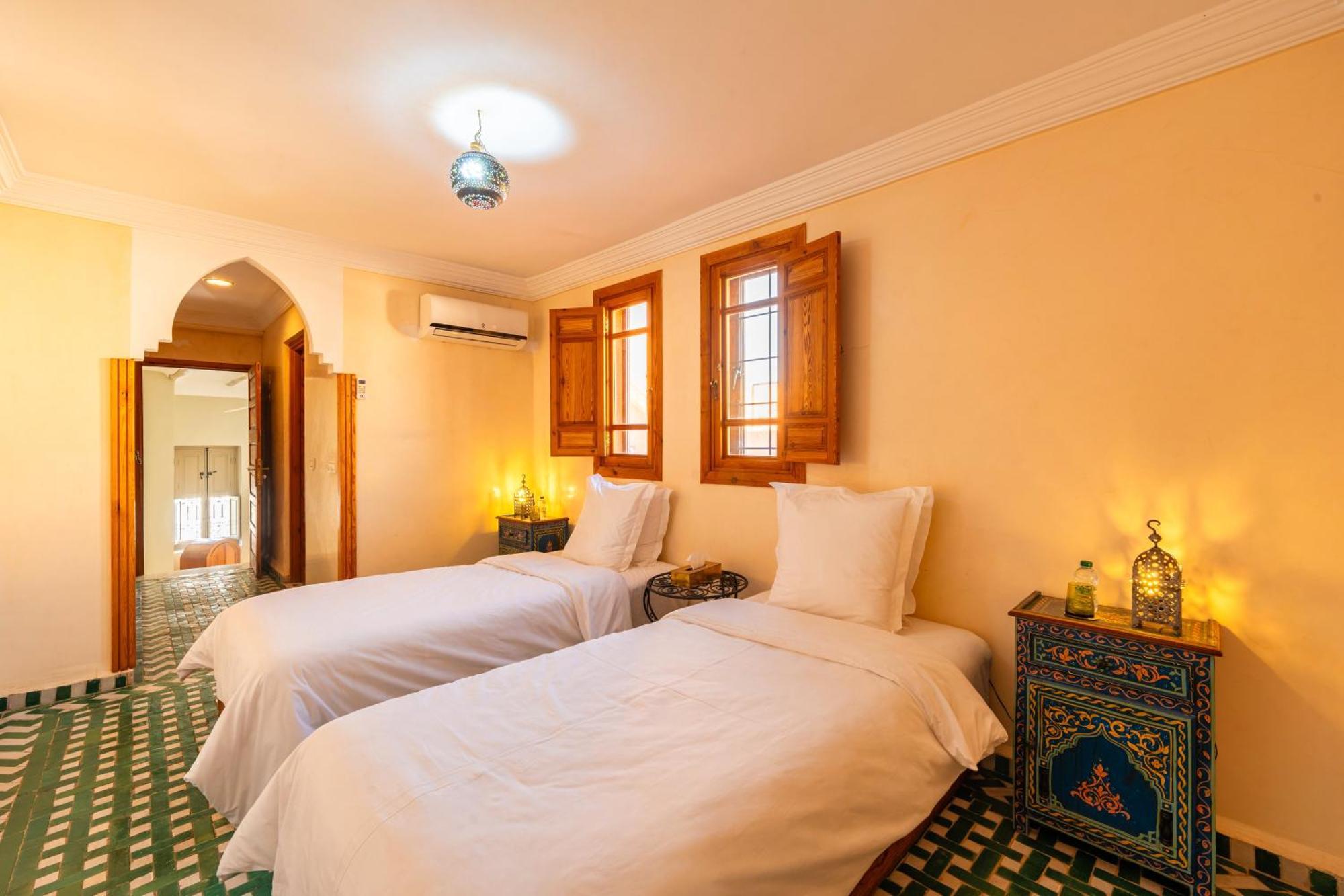 & By Xo-riad * Marrakesch